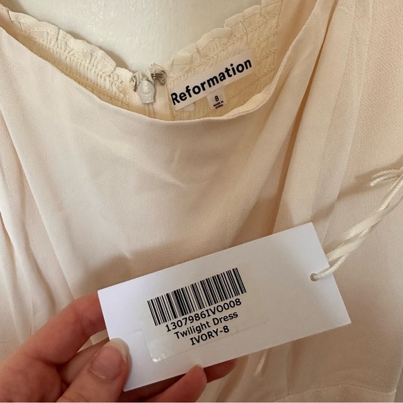 NWT reformation twilight dress in ivory - Picture 5 of 9